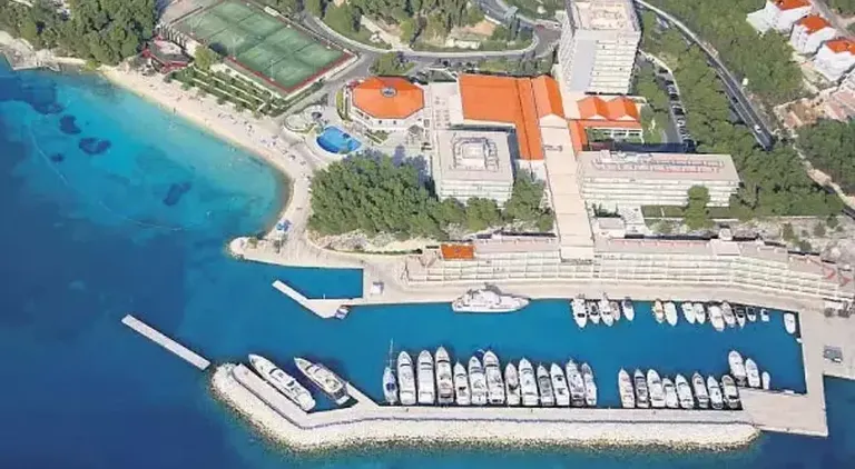 Marina Lav