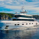 megayacht