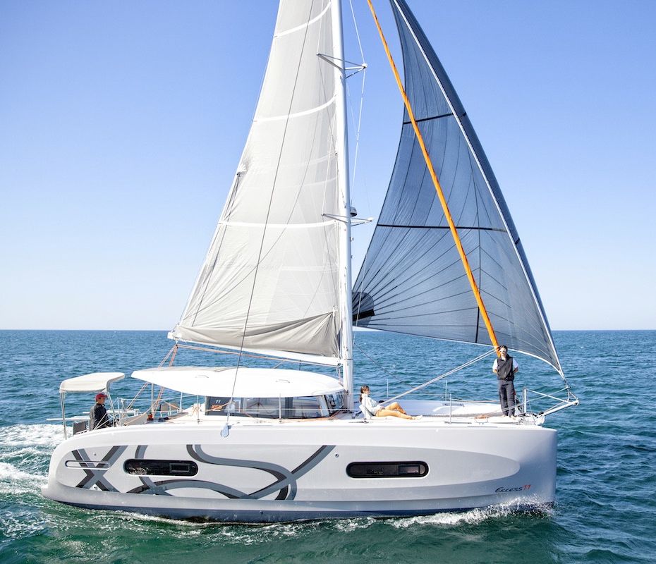 Catamaran brokerage