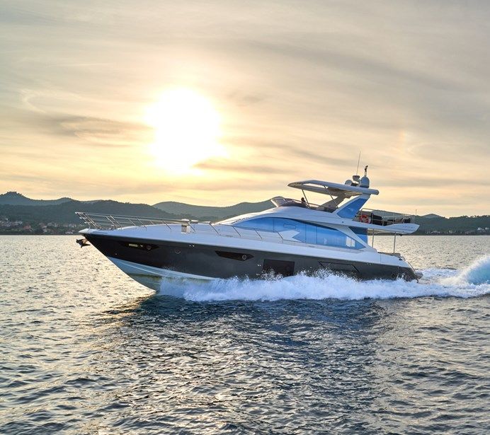 motor yacht