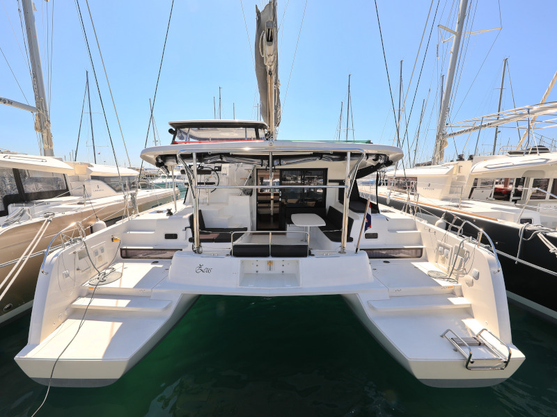 yacht-Lagoon 42-image-99