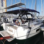 yacht-10501400 image-4