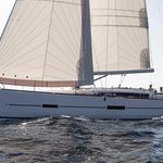 yacht-1053395 image-1