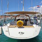 yacht-1082813 image-1