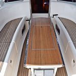 yacht-114152 image-5