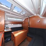 yacht-Bavaria Cruiser 37-image-3