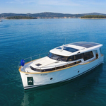 yacht-13527068 image-1