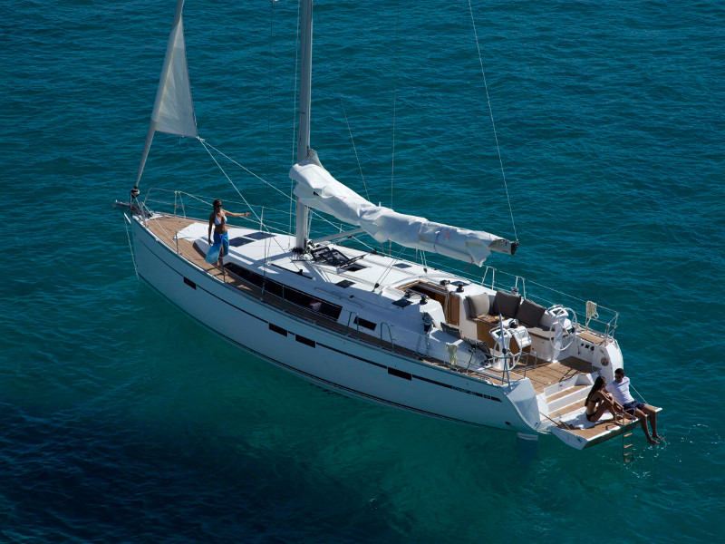 yacht-Bavaria Cruiser 46-image-2