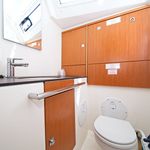 yacht-Bavaria 46 Cruiser-image-2