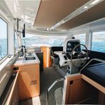 yacht-Bavaria E40 Fly-image-1