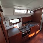 yacht-Oceanis 38.1-image-4