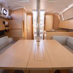 yacht-Oceanis 35.1-image-4