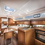 yacht-Bavaria 34 Cruiser-image-8