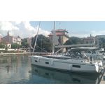 yacht-Bavaria C38-image-1