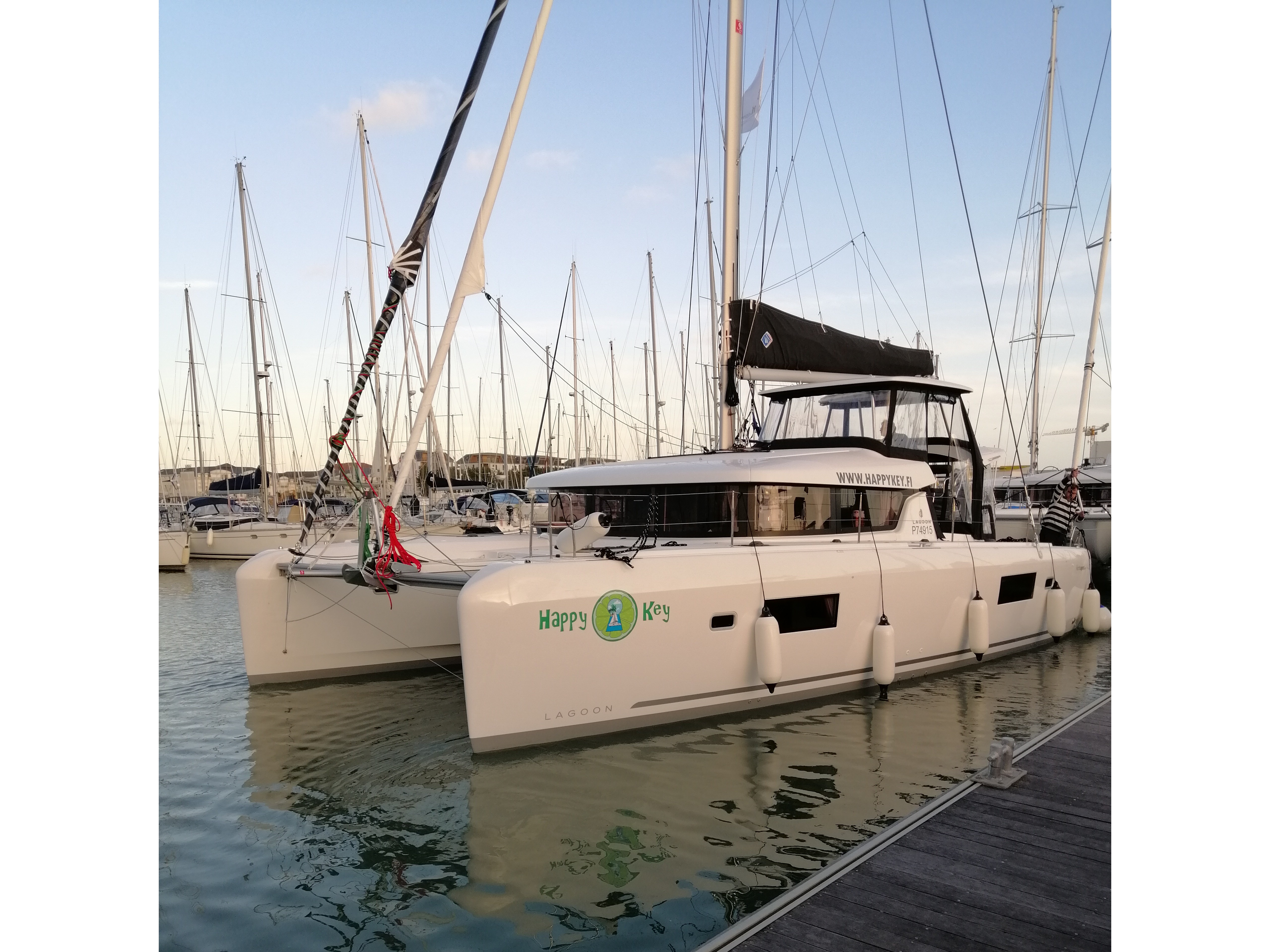 yacht-Lagoon 42-image-2