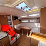 yacht-20917855 image-6