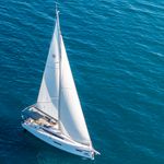 yacht-21572644 image-6