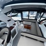 yacht-21946353 image-6