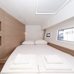 yacht-Lagoon 42-image-4