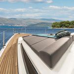 yacht-23020729 image-6