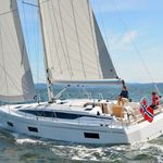 yacht-23020729 image-4