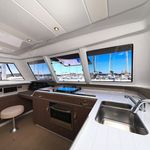 yacht-23032901 image-6