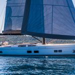 yacht-23155785 image-1