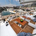 yacht-23155790 image-5