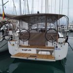 yacht-23194086 image-1