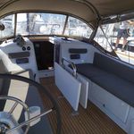 yacht-23194086 image-4