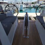 yacht-23194086 image-5