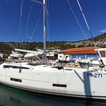 yacht-23201875 image-3