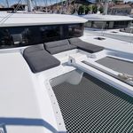 yacht-23357566 image-5