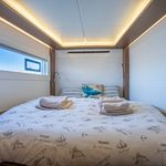 yacht-23493930 image-4