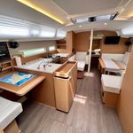 yacht-24190728 image-5