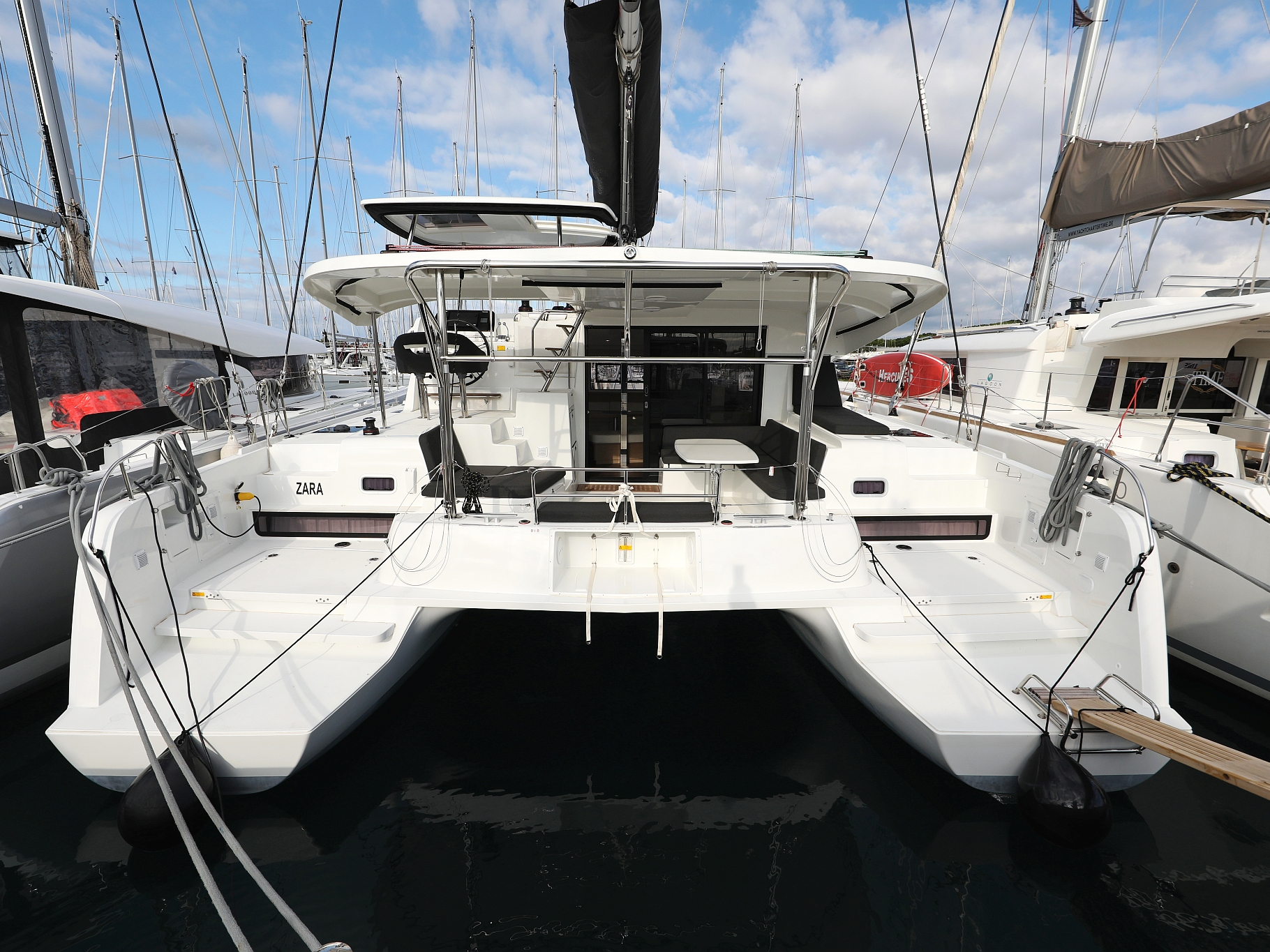 yacht-Lagoon 42-image-82