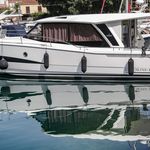 yacht-24933133 image-3