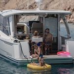 yacht-24933133 image-5