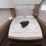 yacht-Lagoon 46-image-1