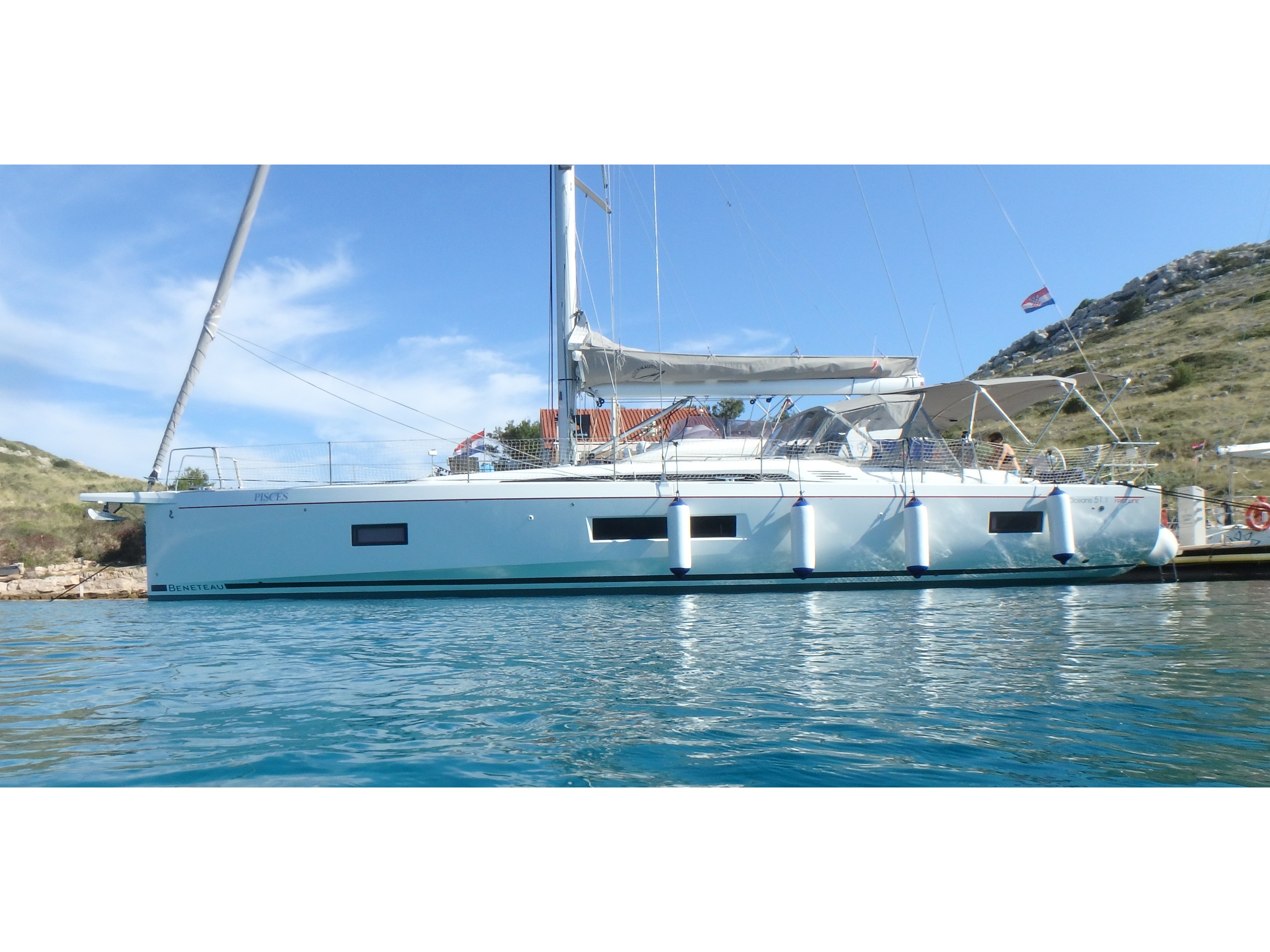 yacht-Oceanis 51.1-image-2