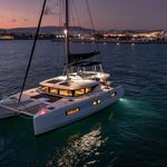 yacht-25454776 image-1