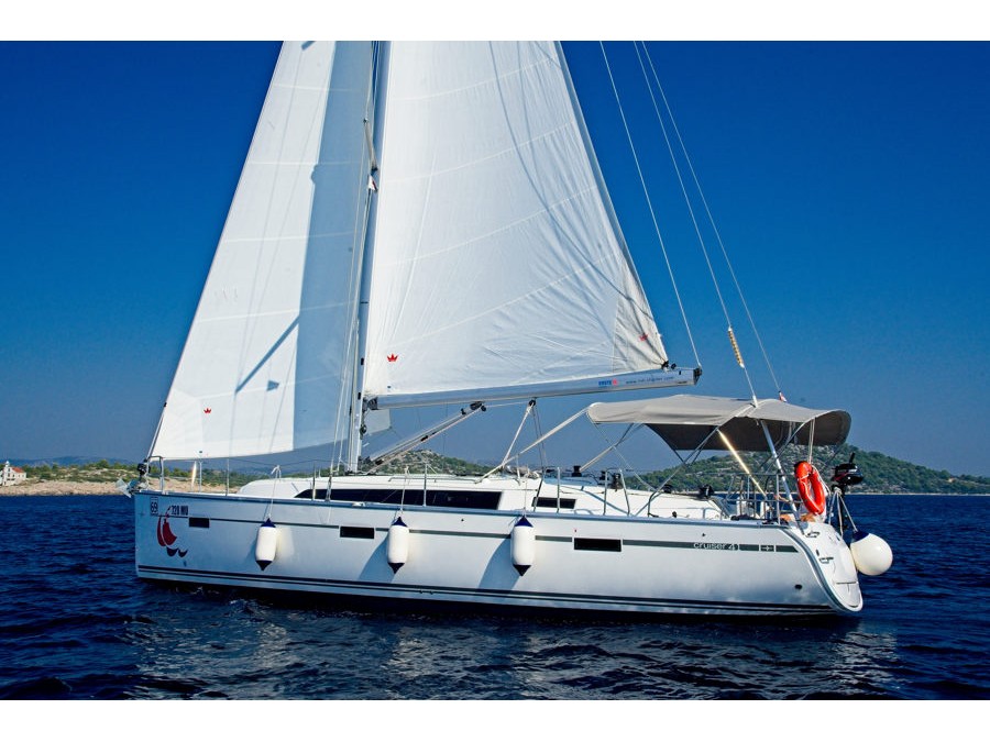 yacht-Bavaria Cruiser 41-image-7