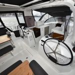 yacht-Sun Loft 47-image-4