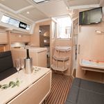 yacht-Bavaria Cruiser 34 Style-image-5