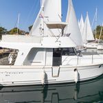 yacht-Swift Trawler 34 Fly-image-1