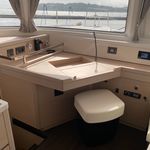 yacht-Lagoon 46-image-6