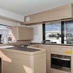 yacht-Lagoon 42-image-3