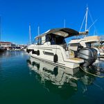 yacht-27978532 image-1