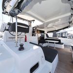 yacht-Lagoon 42-image-1