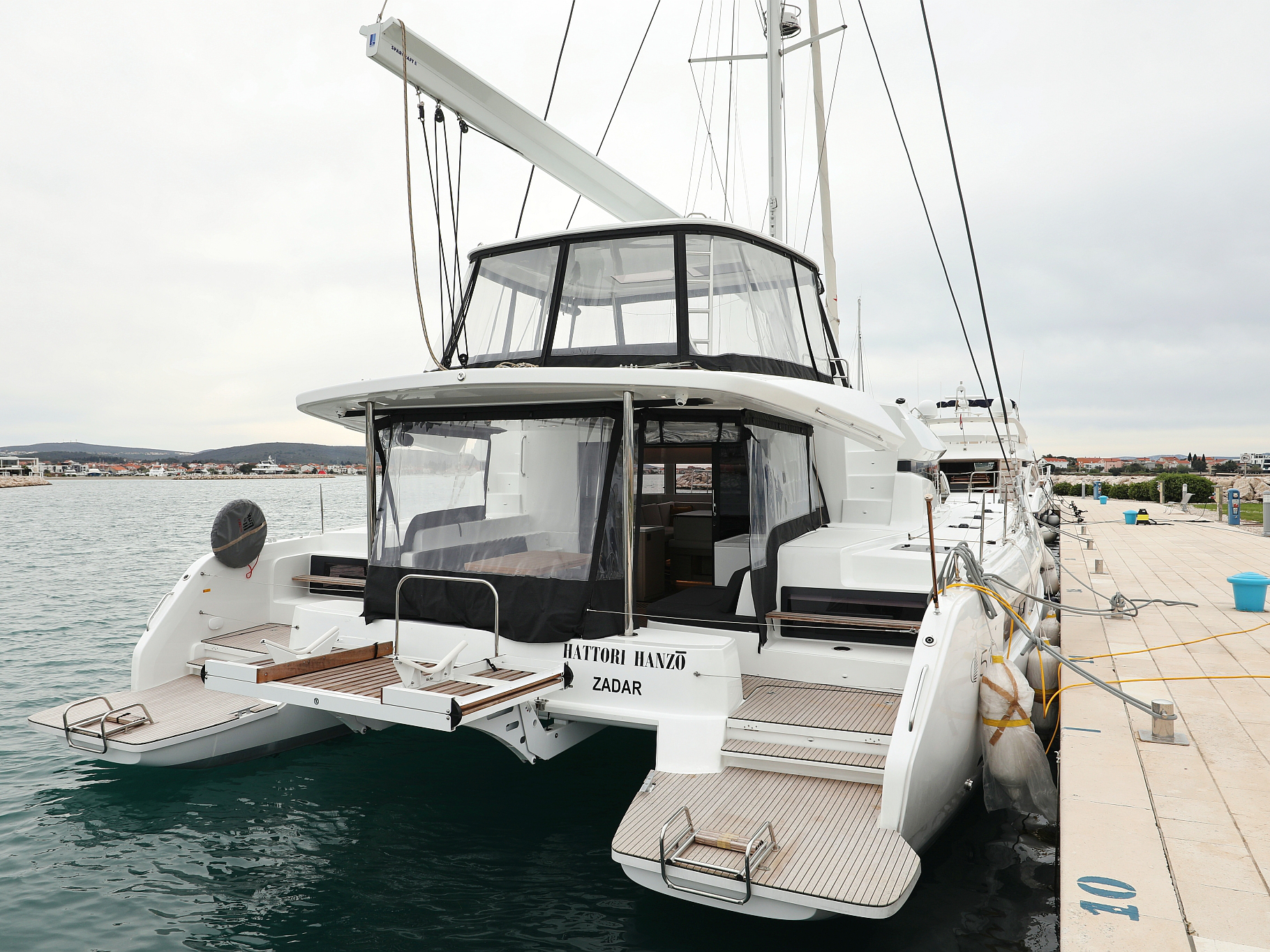 yacht-Lagoon 51-image-22